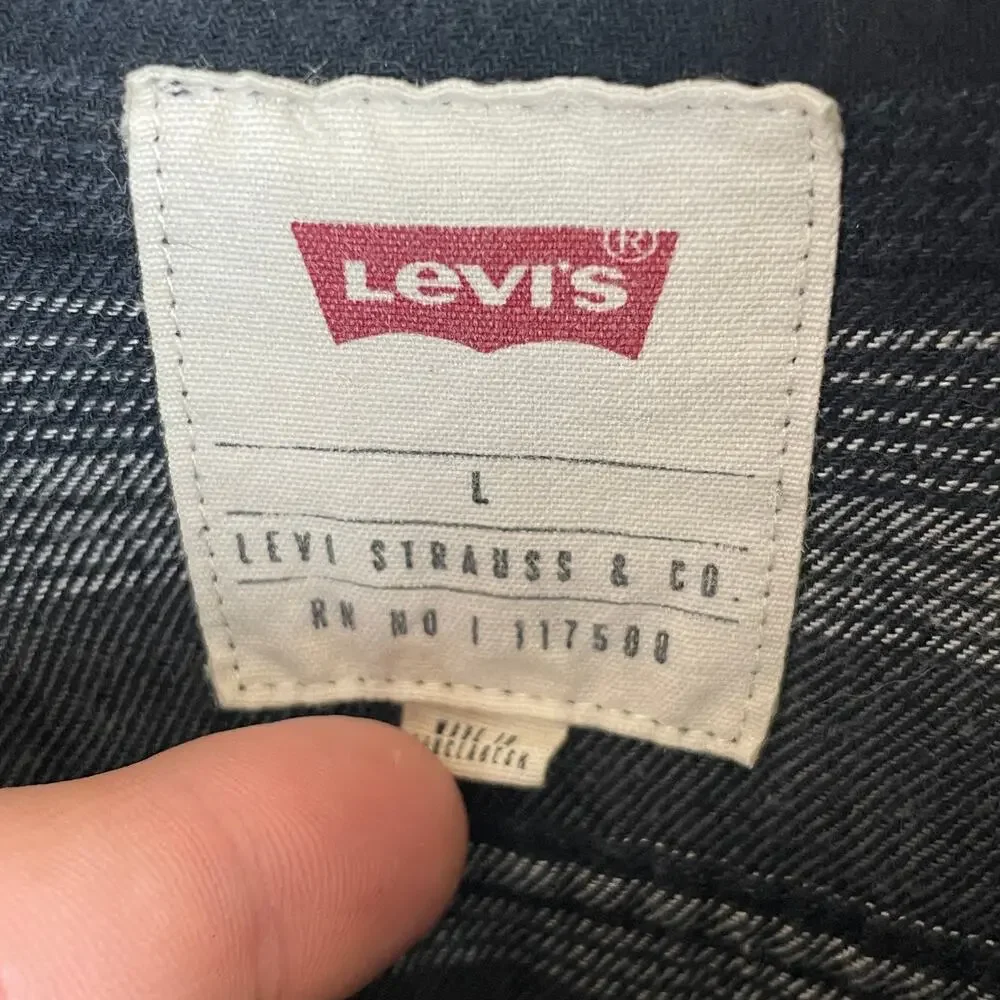 Levi's Flannel Button Up Shirt Black Stripes Long Sleeve Acres Men's Size L